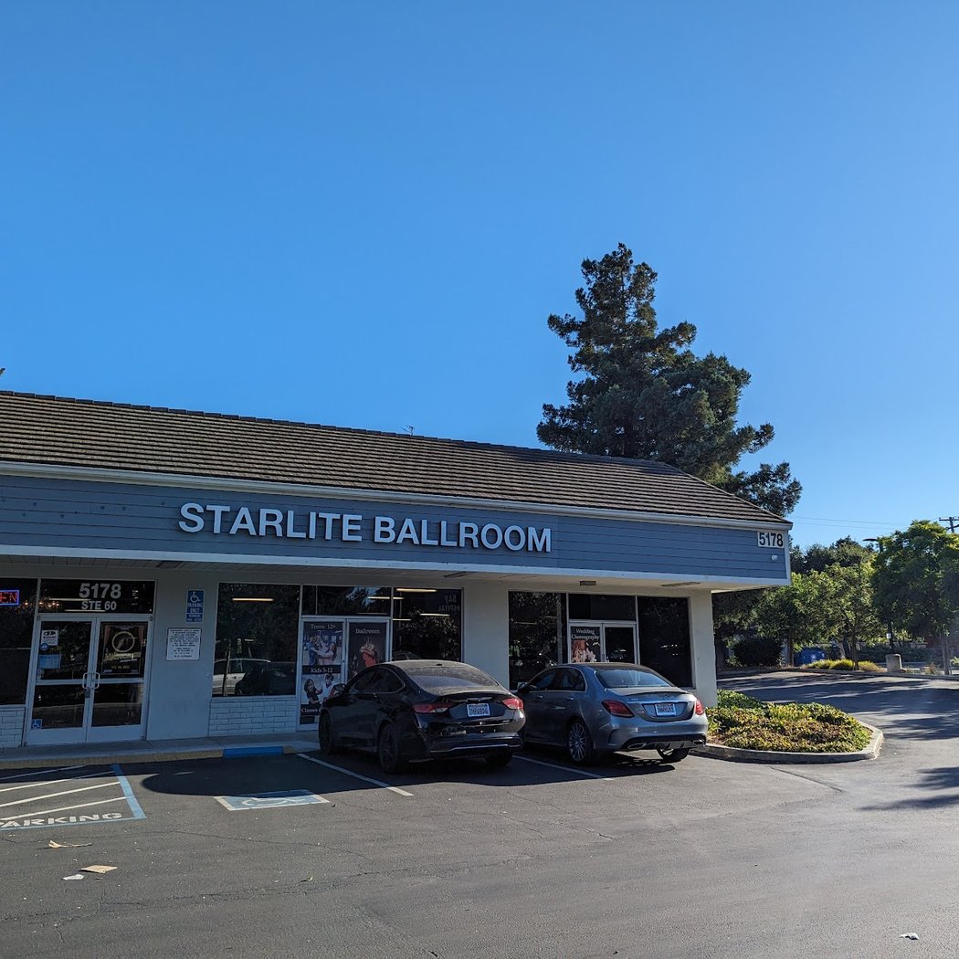 Starlite Ballroom 2