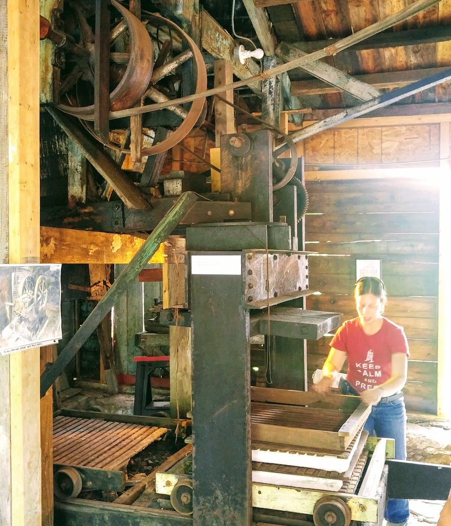 Cider Mill Friends 1