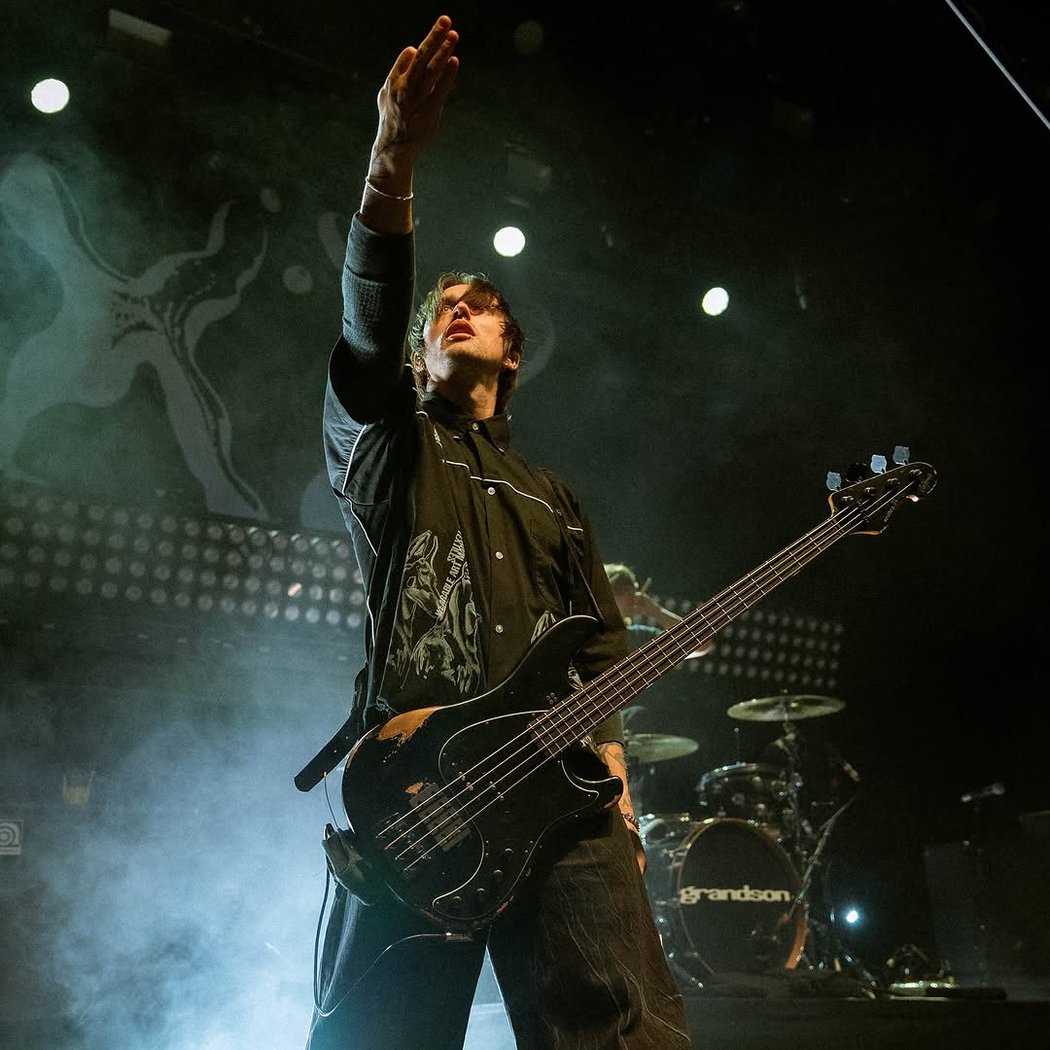 grandson INERTIA tour 1