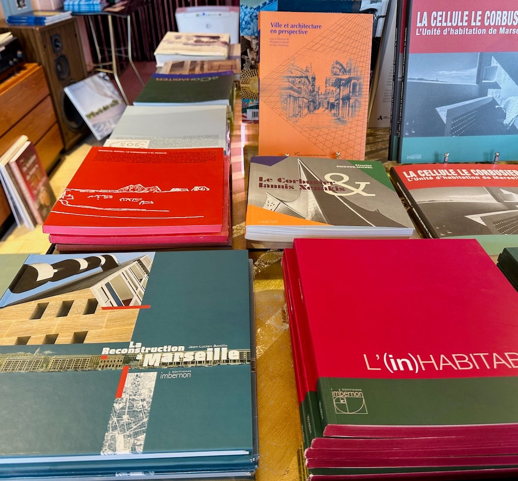Bookstore - Editions Imbernon 1