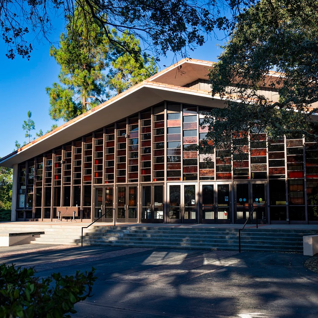 Dinkelspiel Auditorium 2