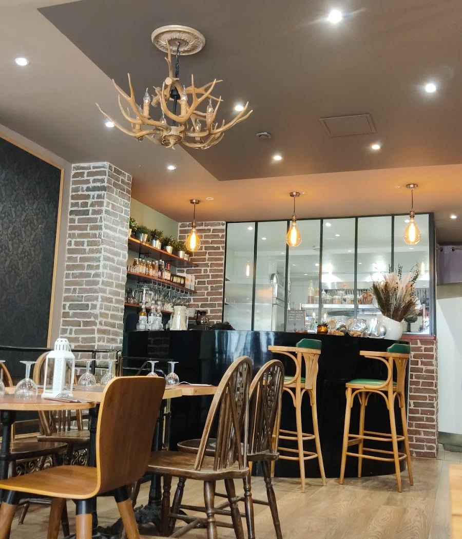 Zola Restaurant 2