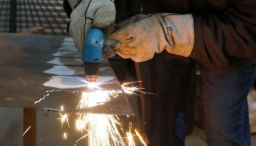 Plasma Cutting : BUS (Basic Use and Safety)