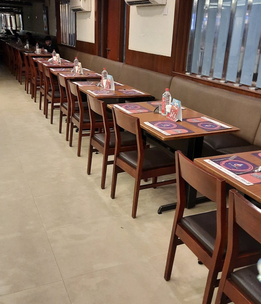 Empire Restaurant 3