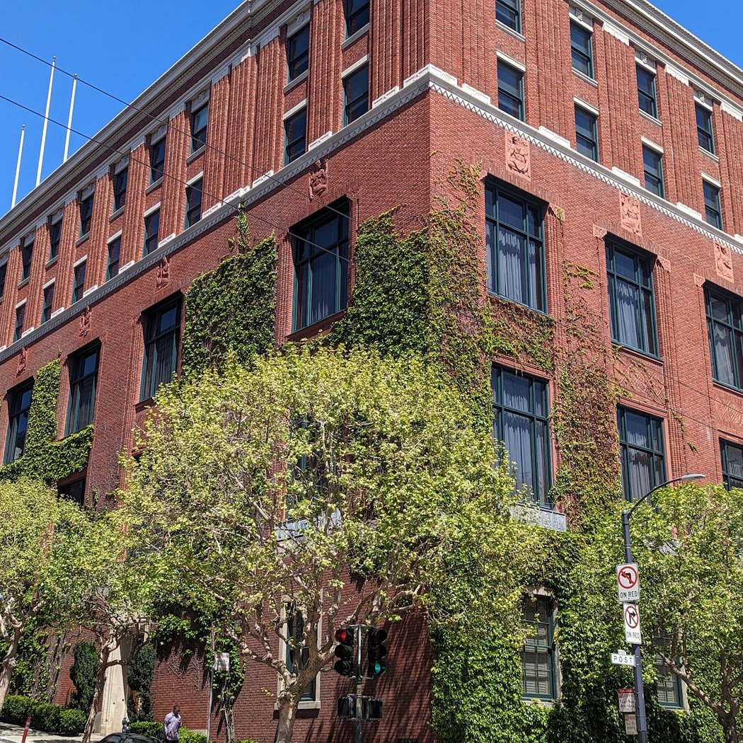 Bohemian Club 2