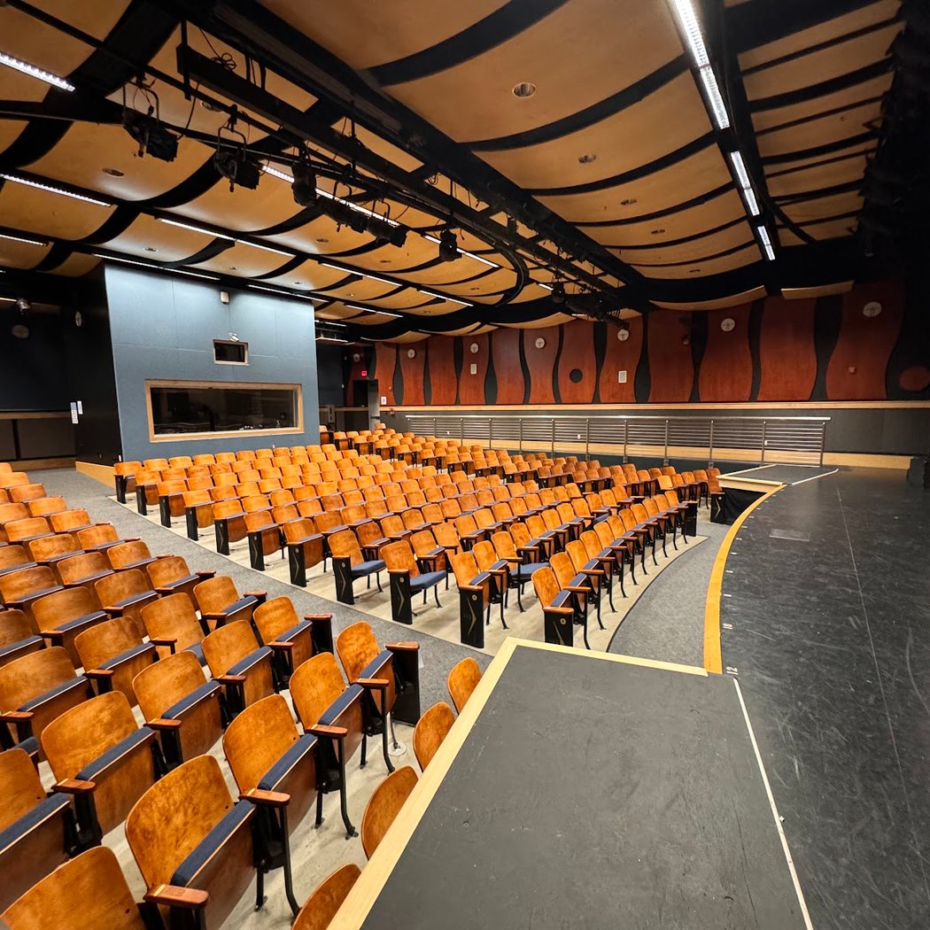 Hillsdale Little Theater 1