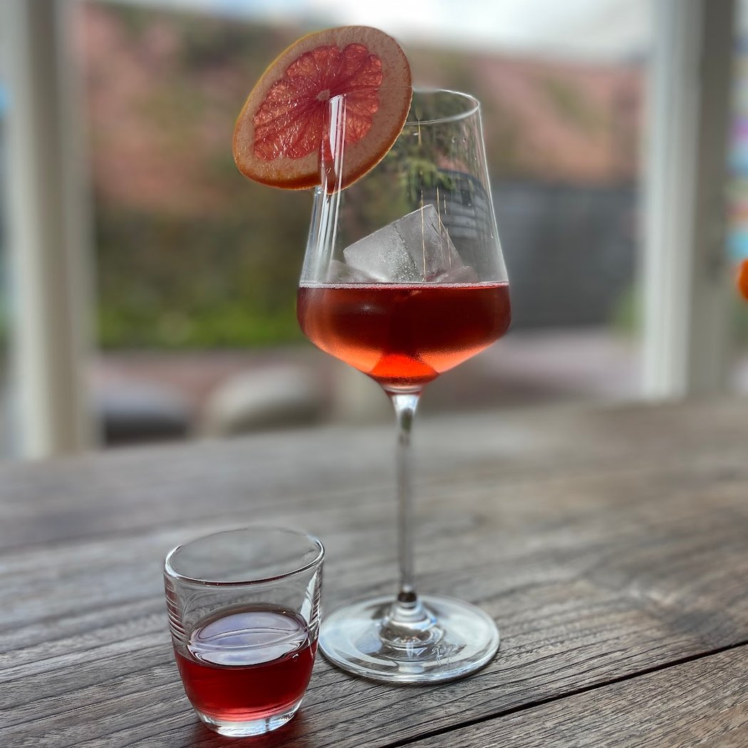 MOMMENPOP Spritz Bar 1