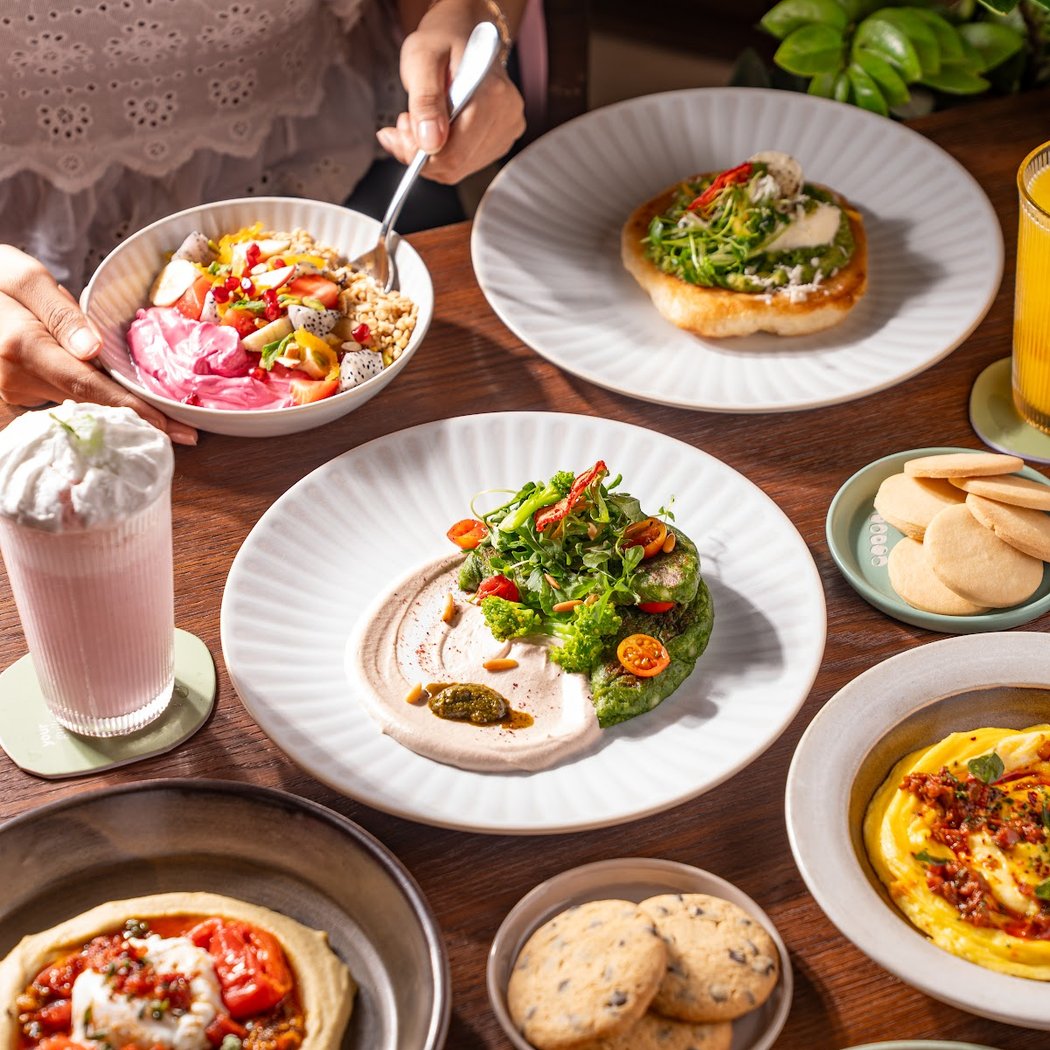 Portal - All-Day Cafe and Bar 3
