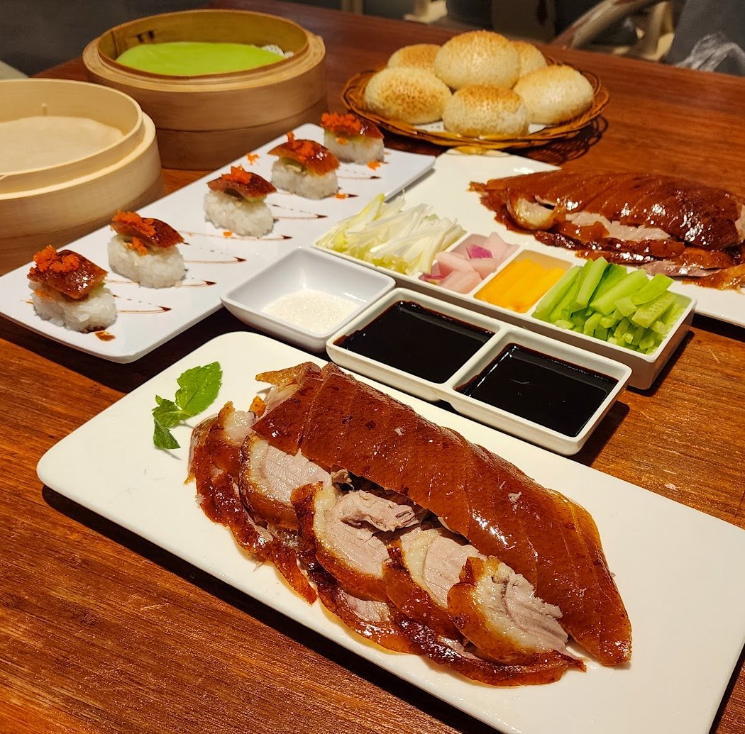 Jingzun Peking Duck Restaurant 1