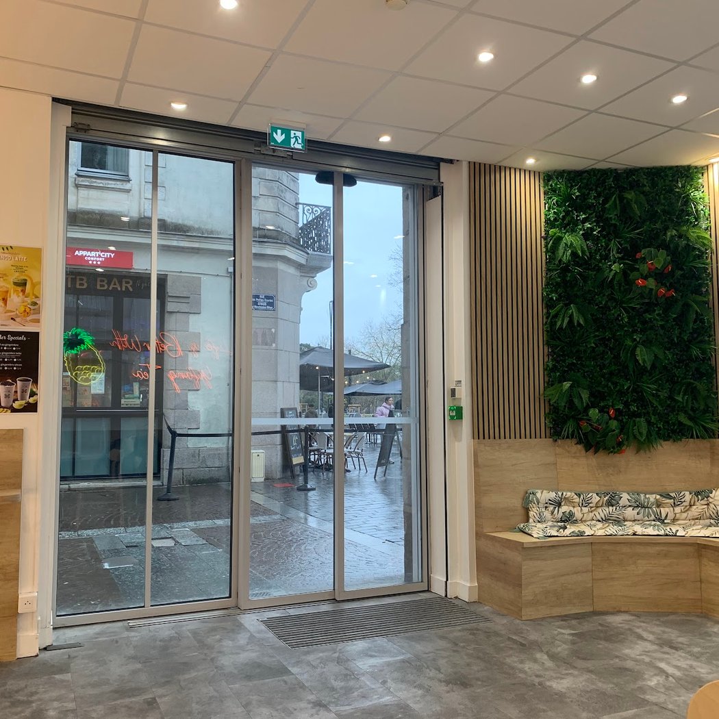 YiFang Nantes 2