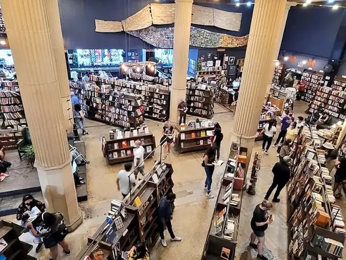 The Last Bookstore 2