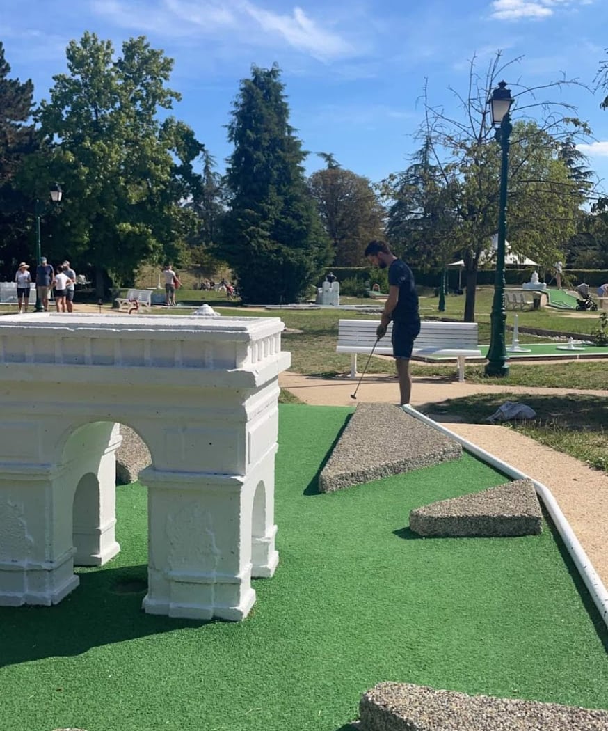 Le Mini Golf du Parc Floral 1