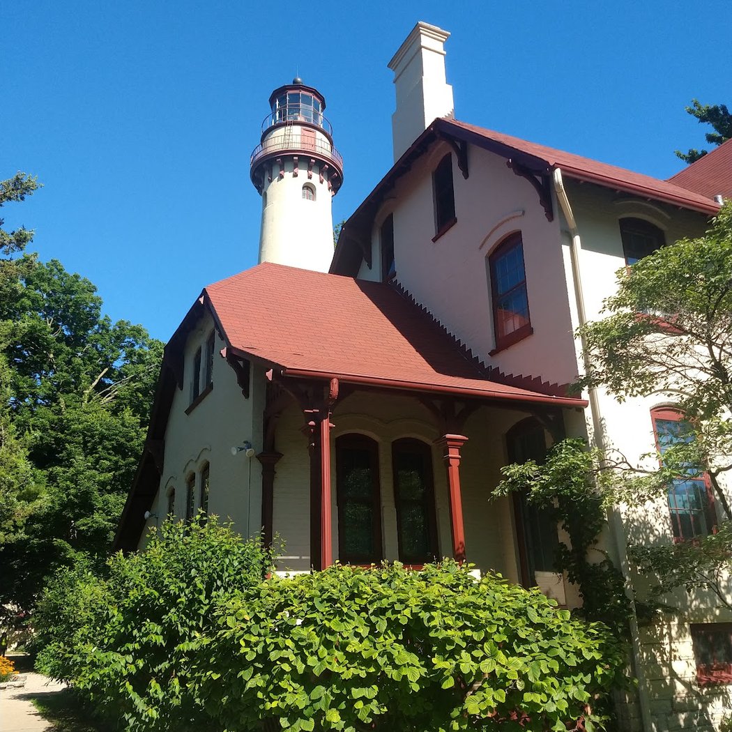 Grosse Point Lighthouse 1
