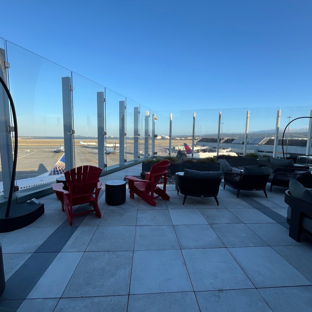 Air Canada Maple Leaf Lounge 1