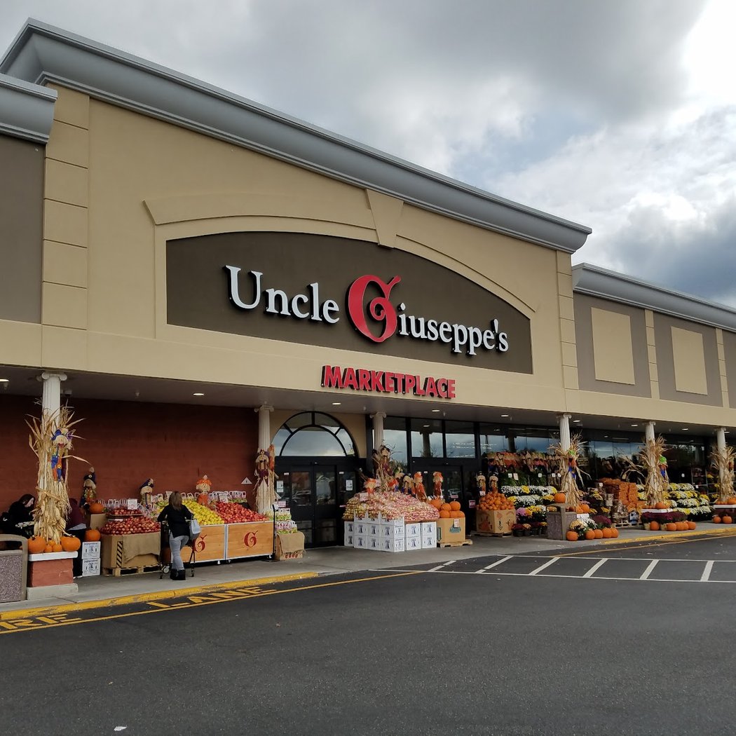 Uncle Giuseppe's Marketplace 2