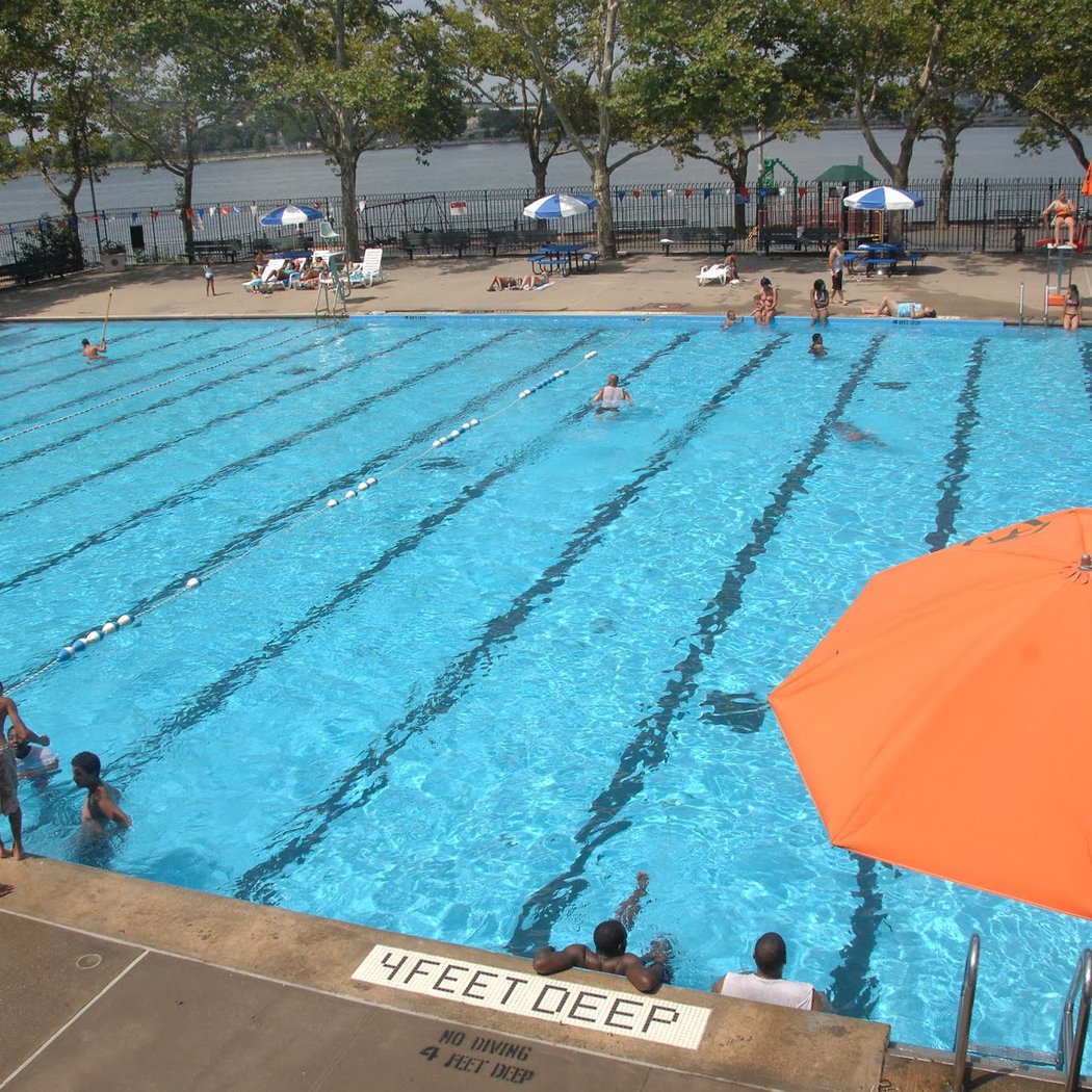 Faber Pool 2