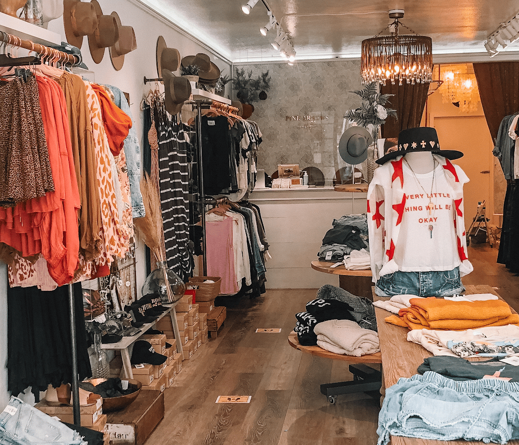 Pink Arrows Boutique 3