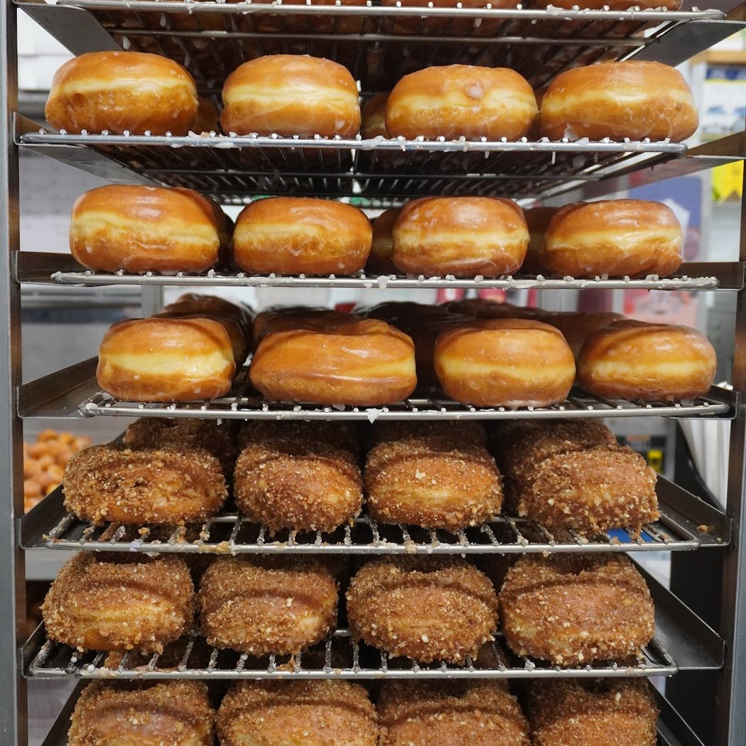 Dainty Donuts 2