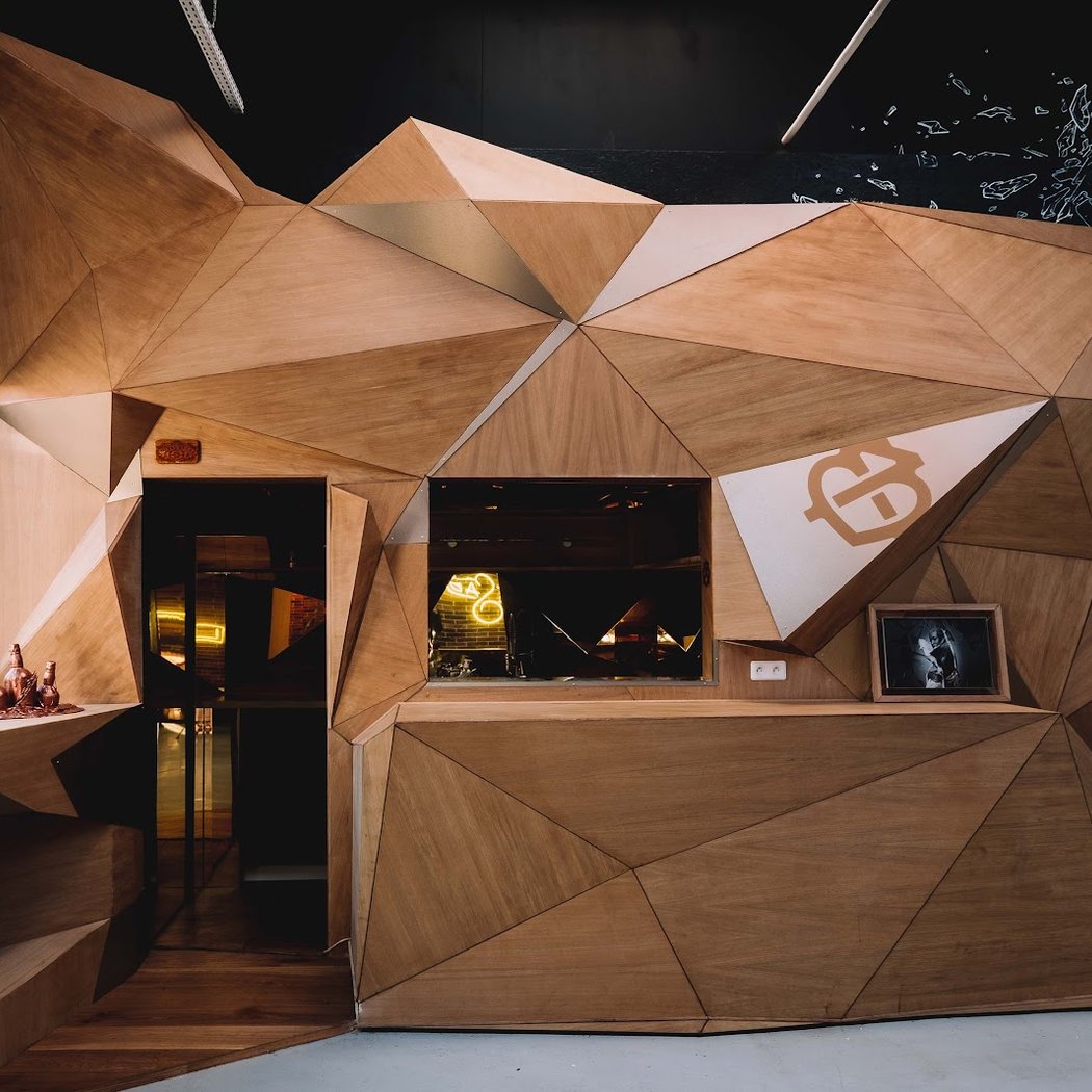 LE SALON STUDIO 3