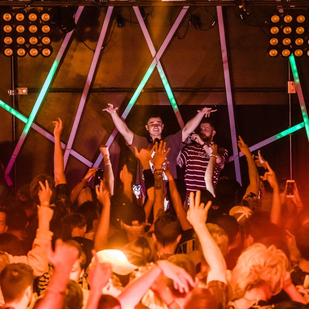 Pendulum (DJ Set) 2
