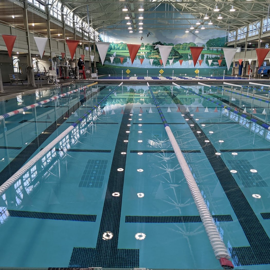 Tot Splash (Ages 7 and Under) 1
