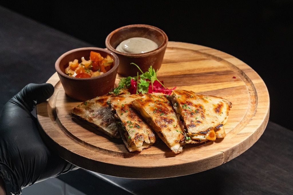 Sol Kitchen & Bar 3
