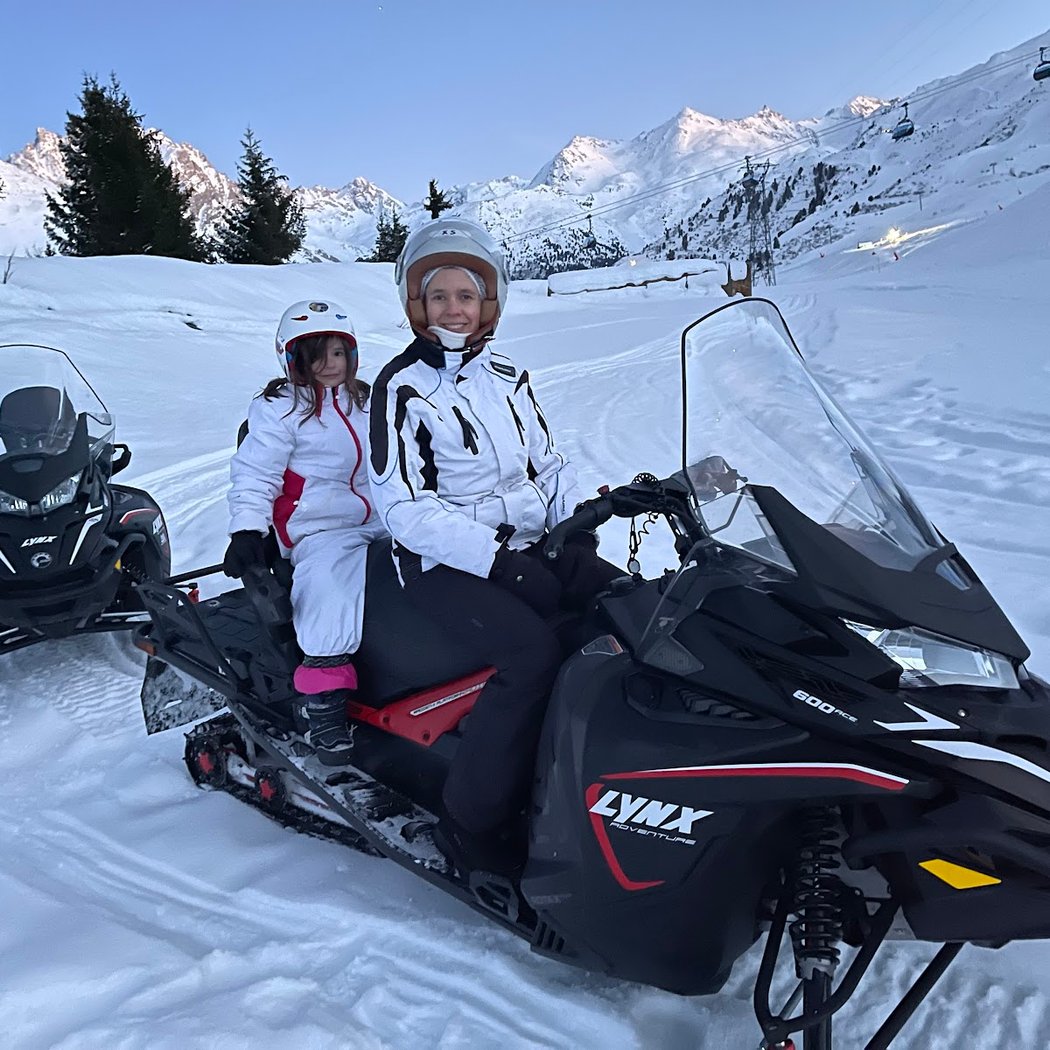 SNOW BIKER MERIBEL 2