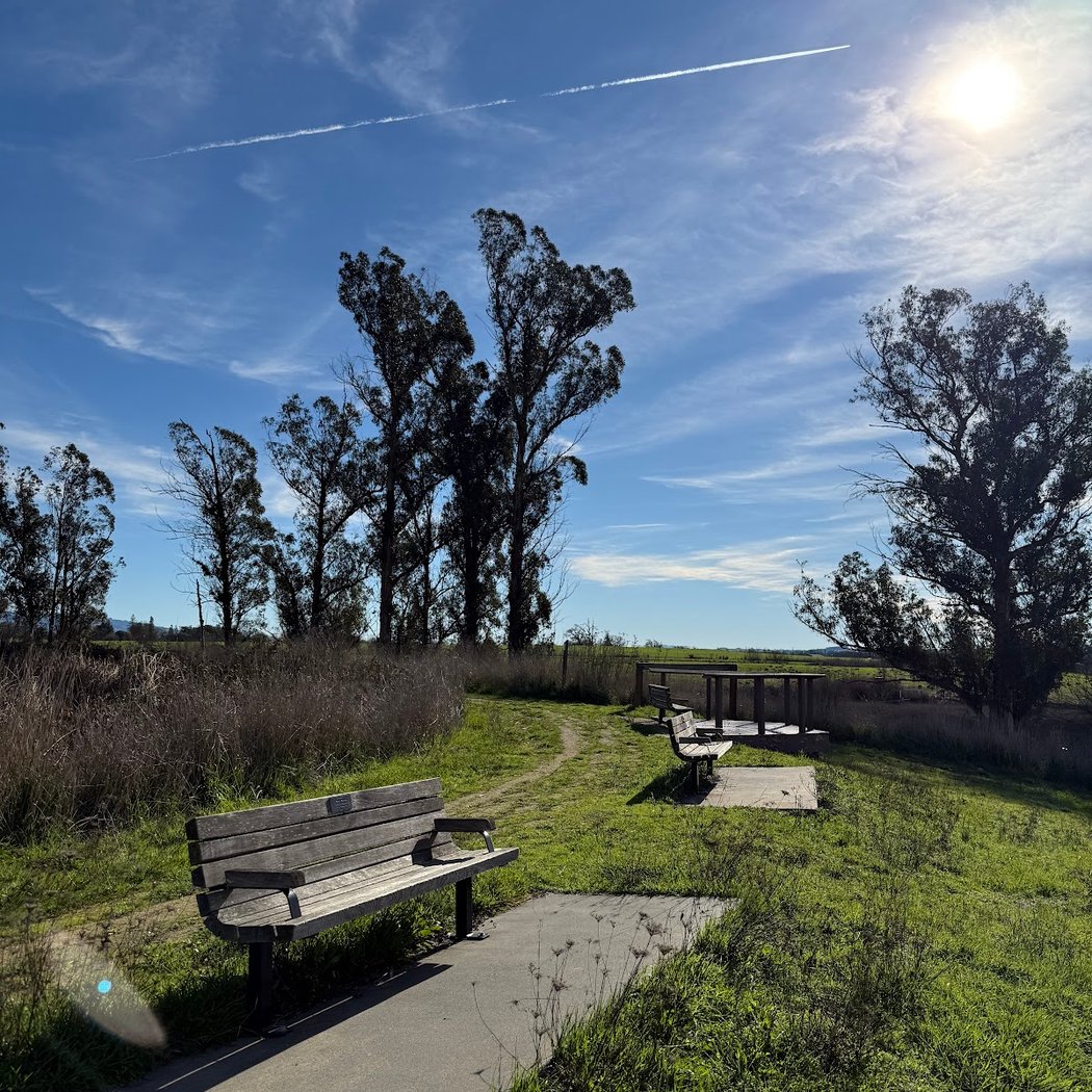 North Kelly Farm Trailhead 3
