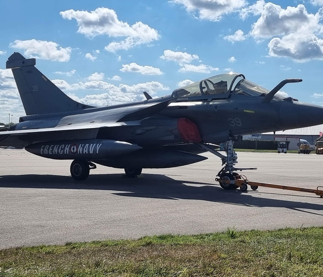 Morlaix – Ploujean Airport 2