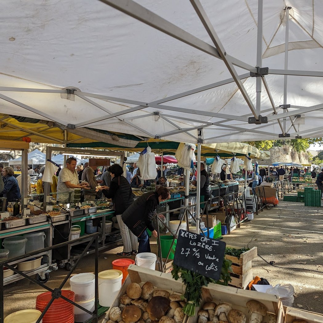 Saturday Market 3