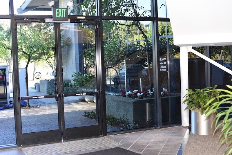 The Skin and Laser Treatment Institute 3