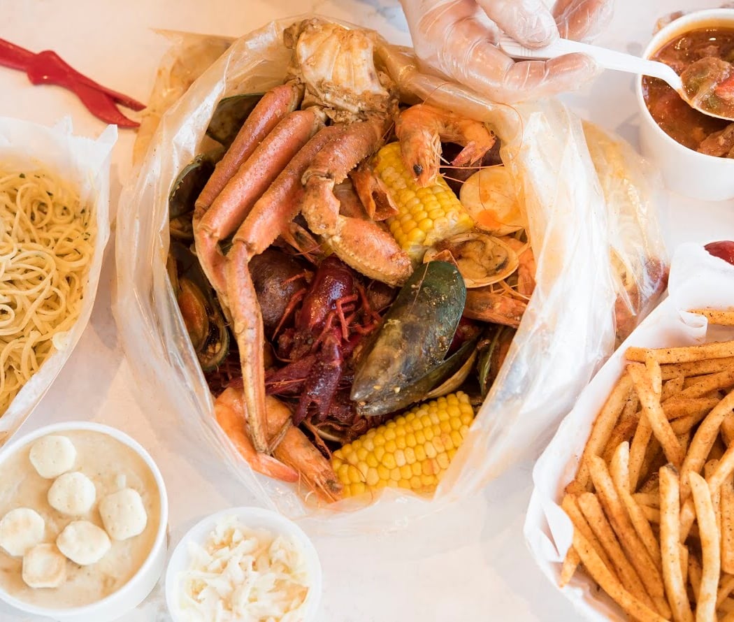 Cap't Loui Brooklyn - Cajun Seafood Boil 1