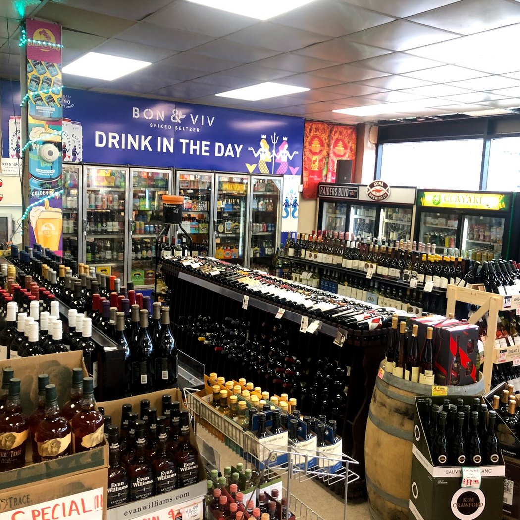 Grand Piedmont Liquors 3