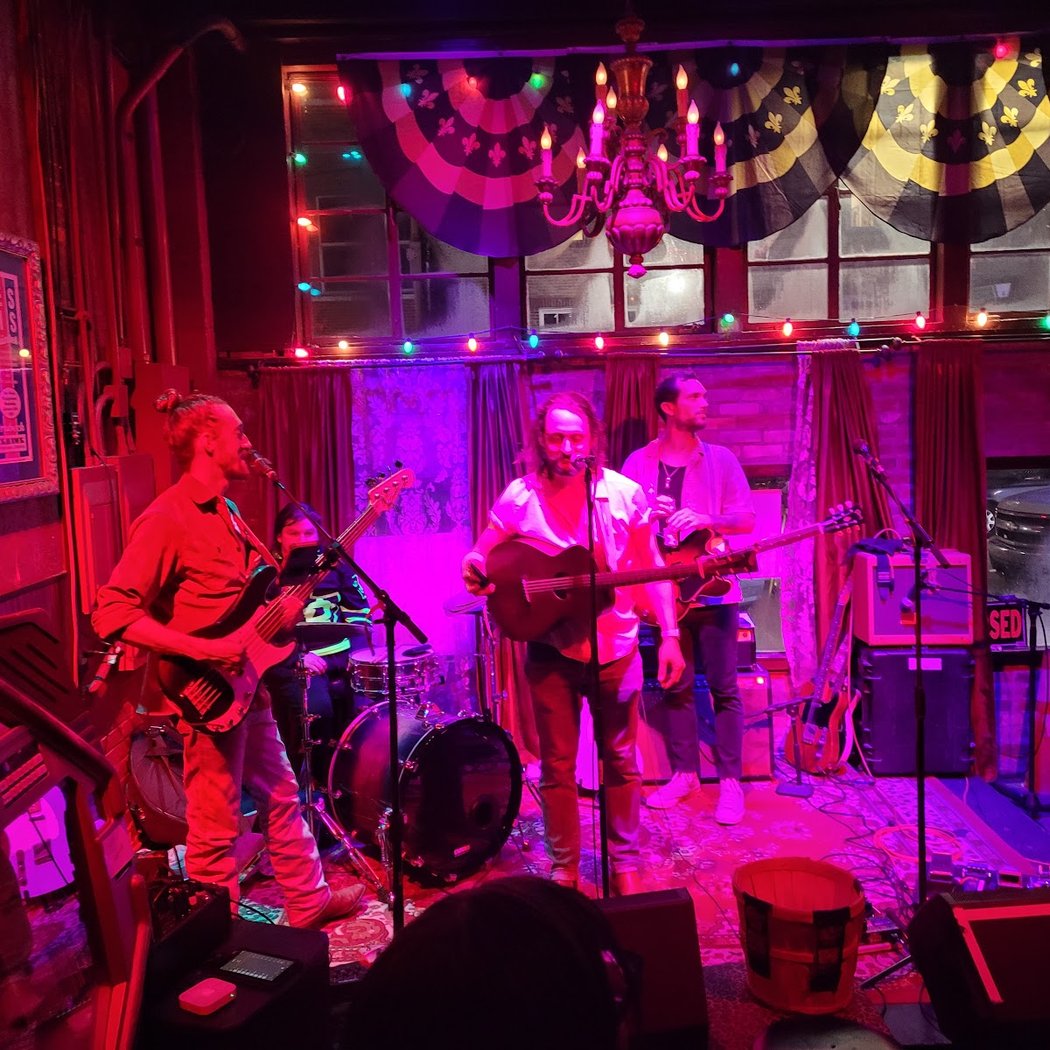Twilite Lounge 2