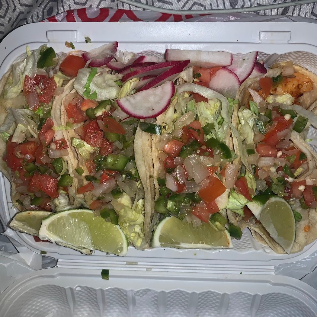 Tacos El Idolo 1