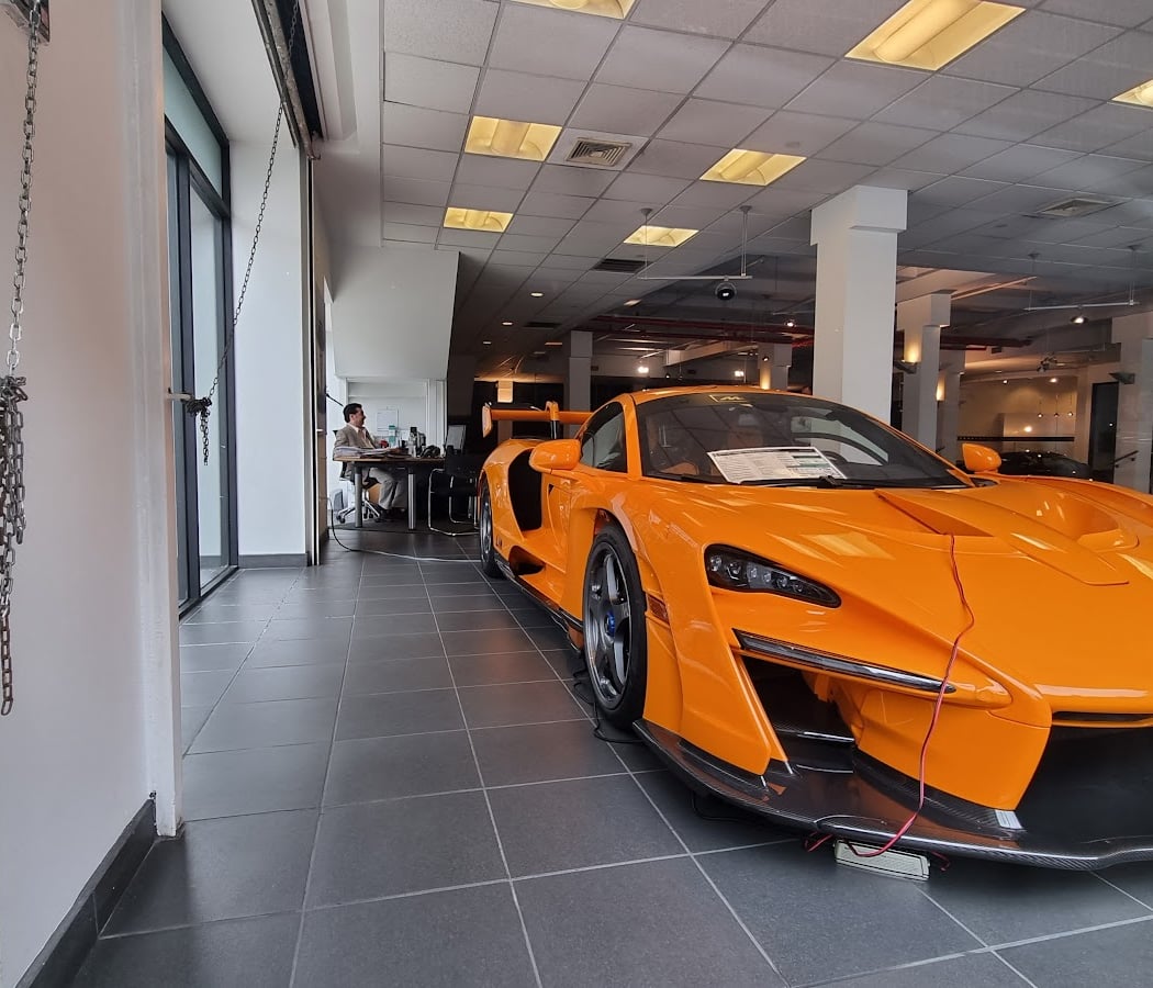Manhattan Motorcars Inc (270 11th Avenue Showroom) 3