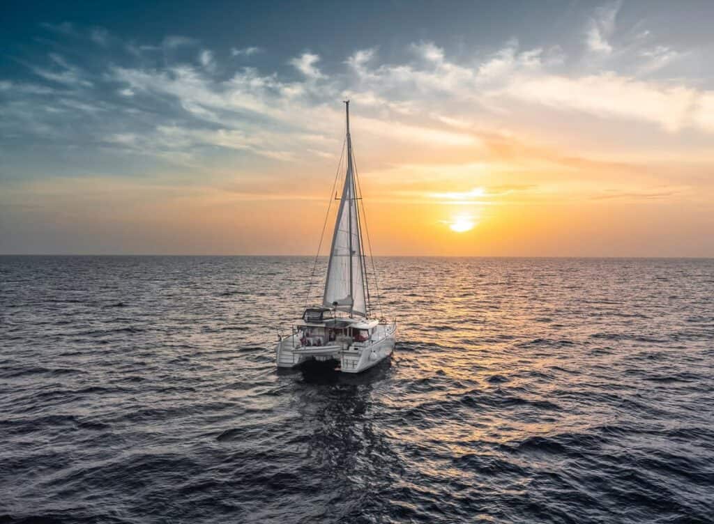 Discover Sailing at Sunset 1