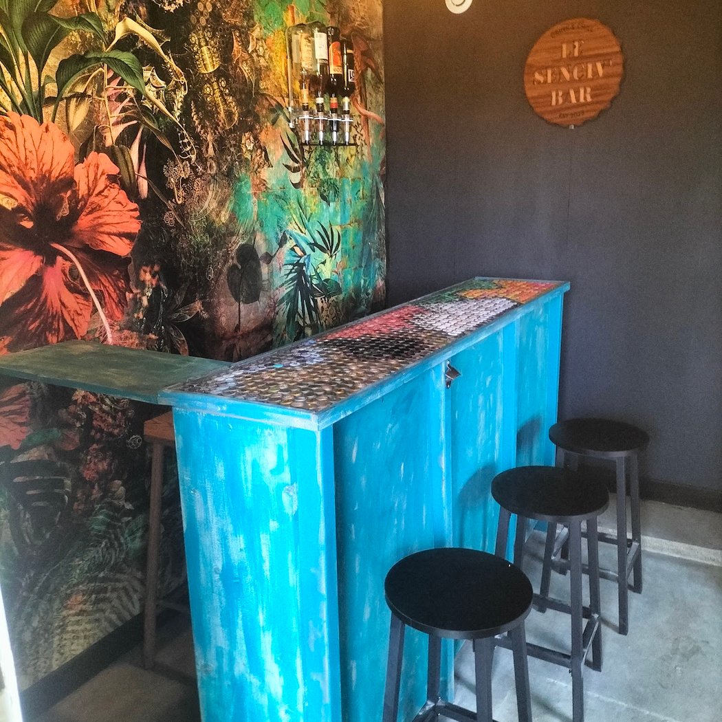 Senciv's bar 1