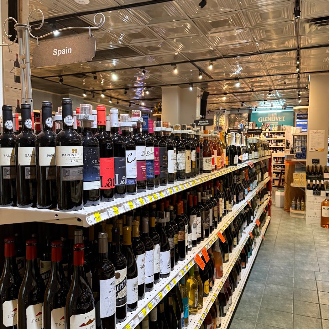 Columbus Avenue Wine & Spirits 3