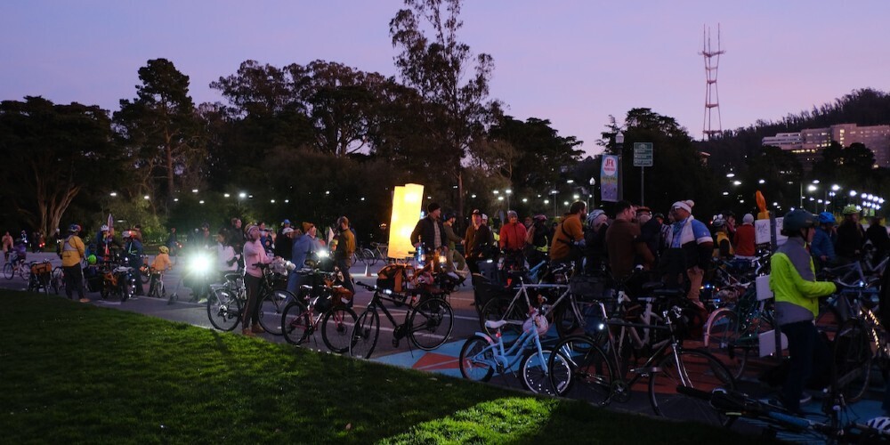 Light Up The Night: GGP Bike Light Giveaway and Ride 1