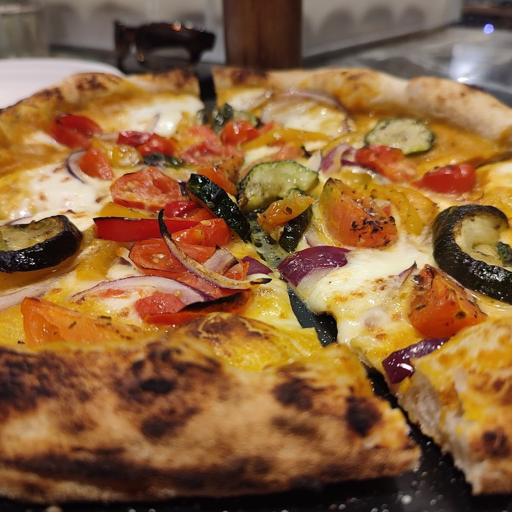 ÜAILLÓ PIZZA LAB 3
