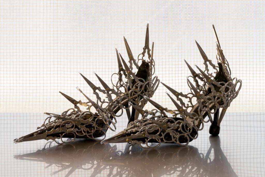 Shapeshifters – Magic in Art & Fashion 1