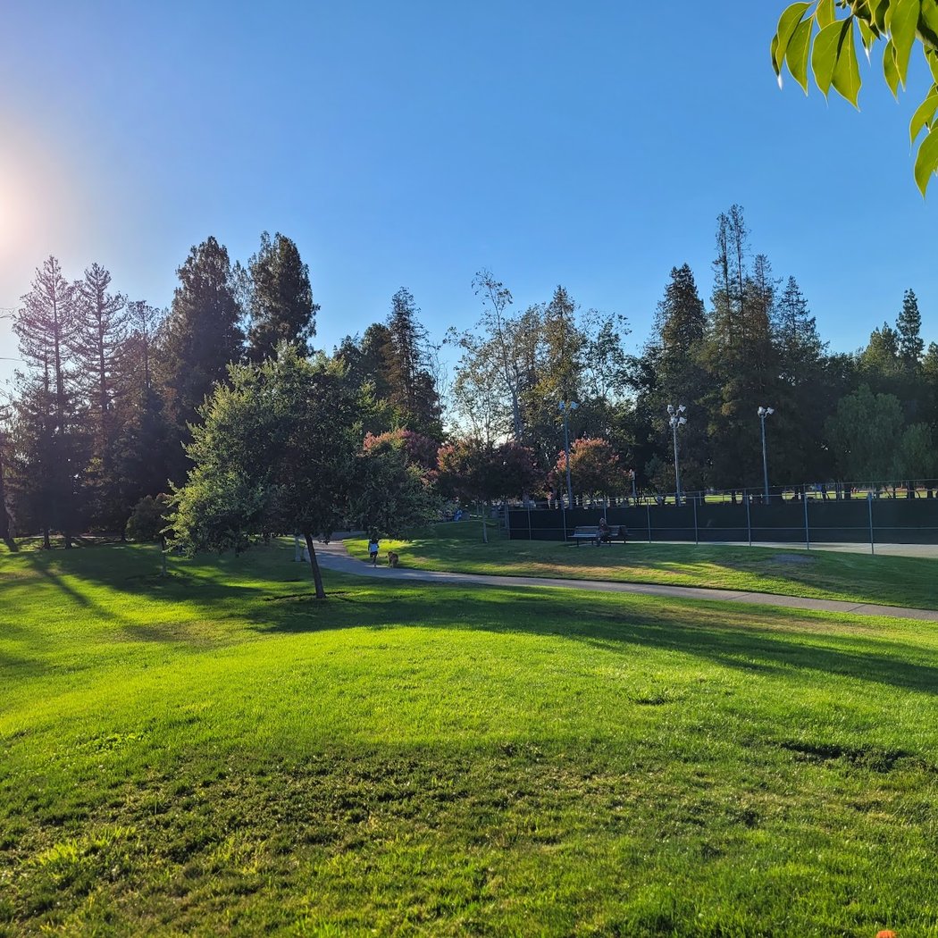 Serra Park 2