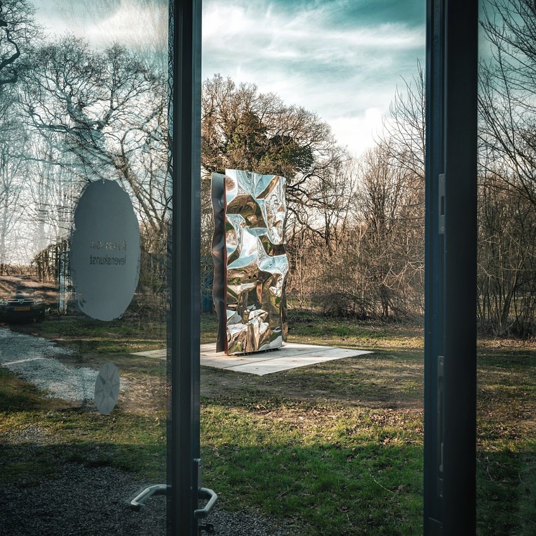 AI Ecologies 1