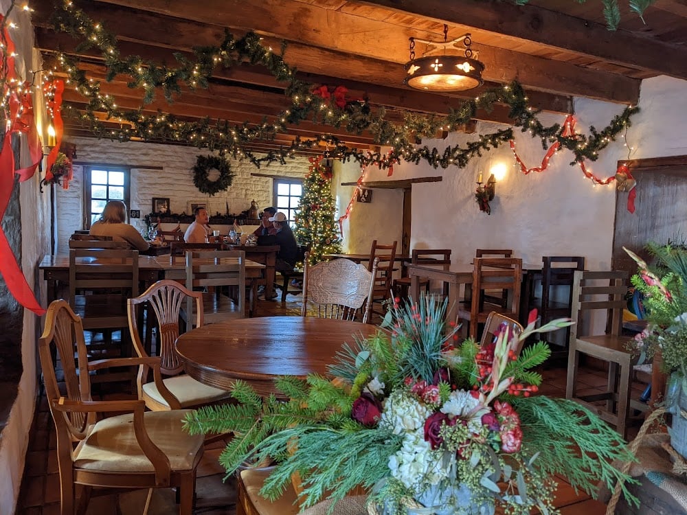 La Cheve Bakery and Brews 2