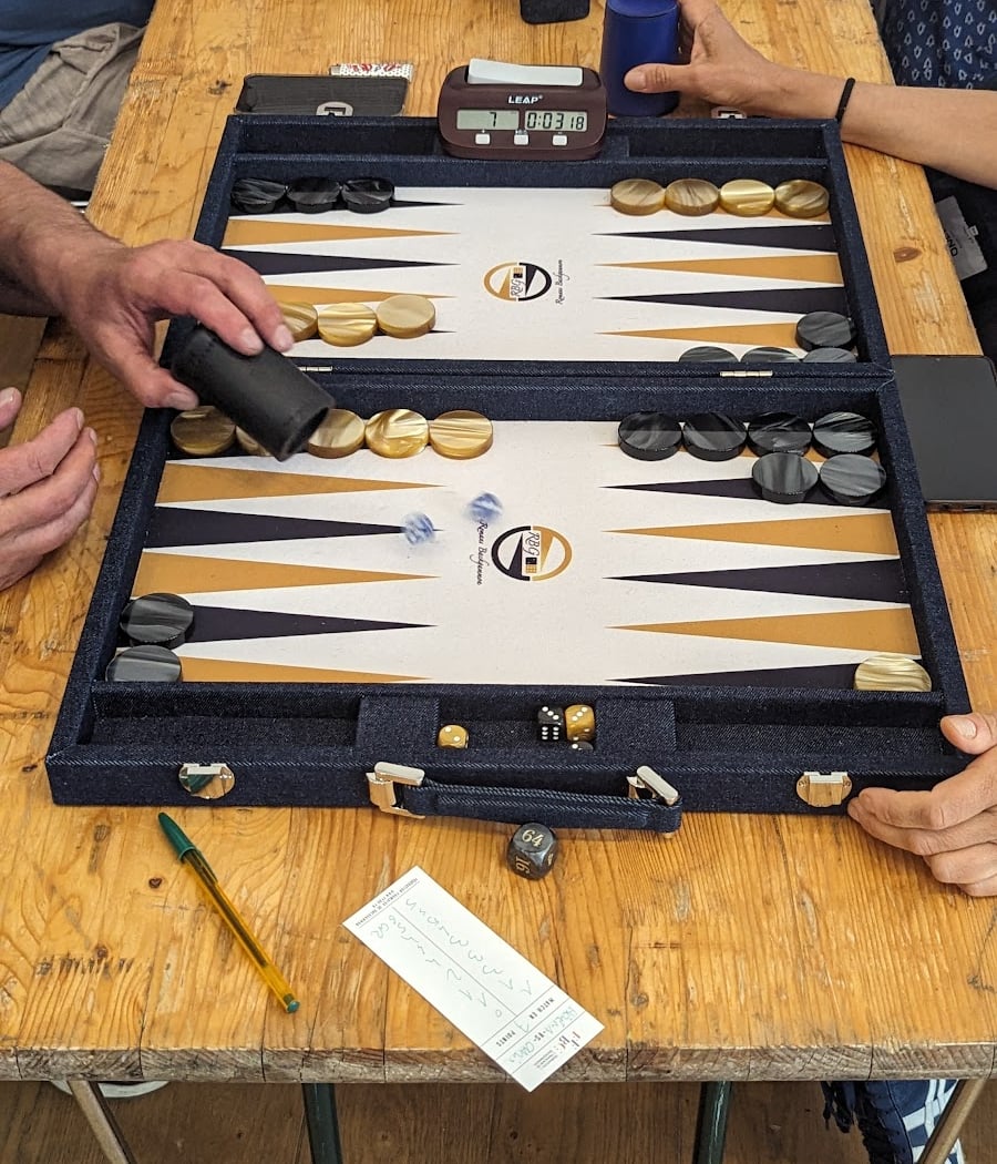 Le Nain Jaune 1