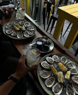 $1 Oysters at Yellow Door Taqueria 1