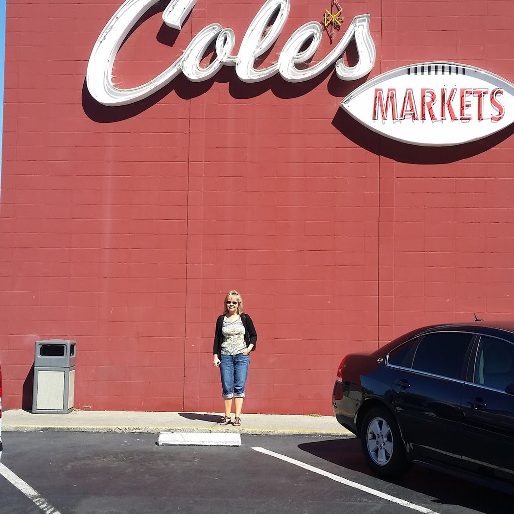 Cole's Market 2