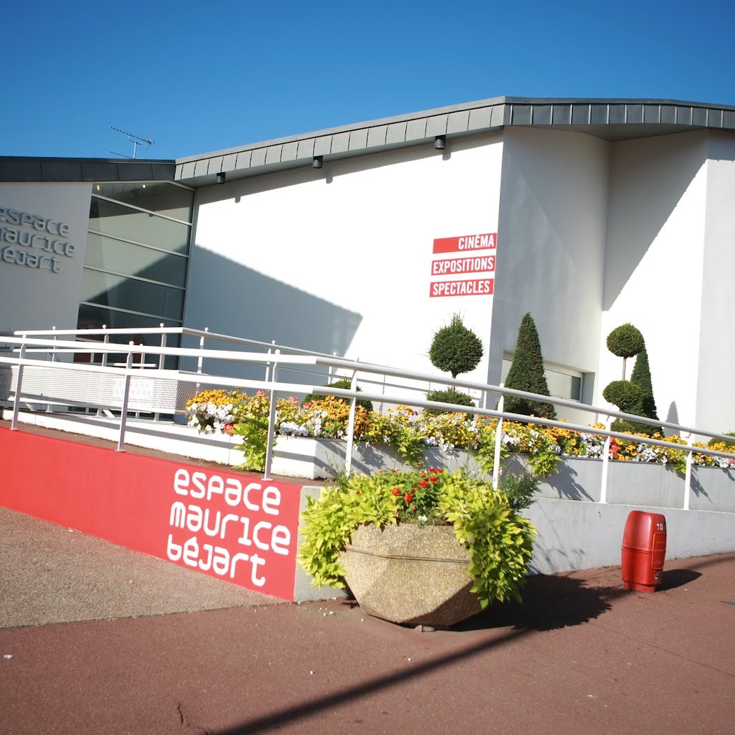 Espace Maurice Béjart 1