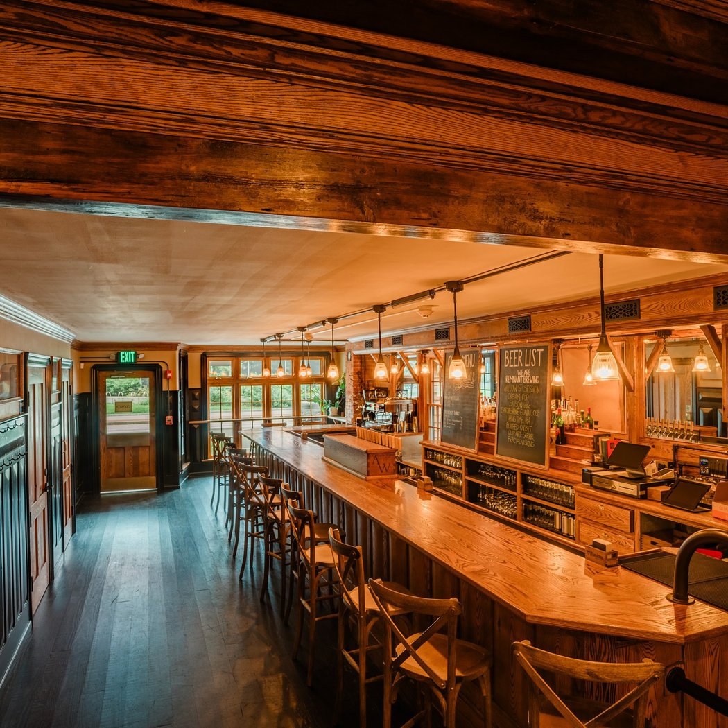 Satellite - Craft Beer, Coffee & Cocktails Served with Burgers and Live Music 2